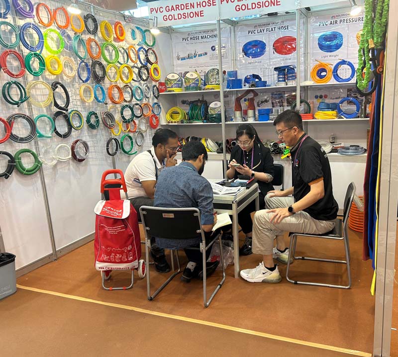  PVC Hose Demonstrations at The 134th Canton Fair